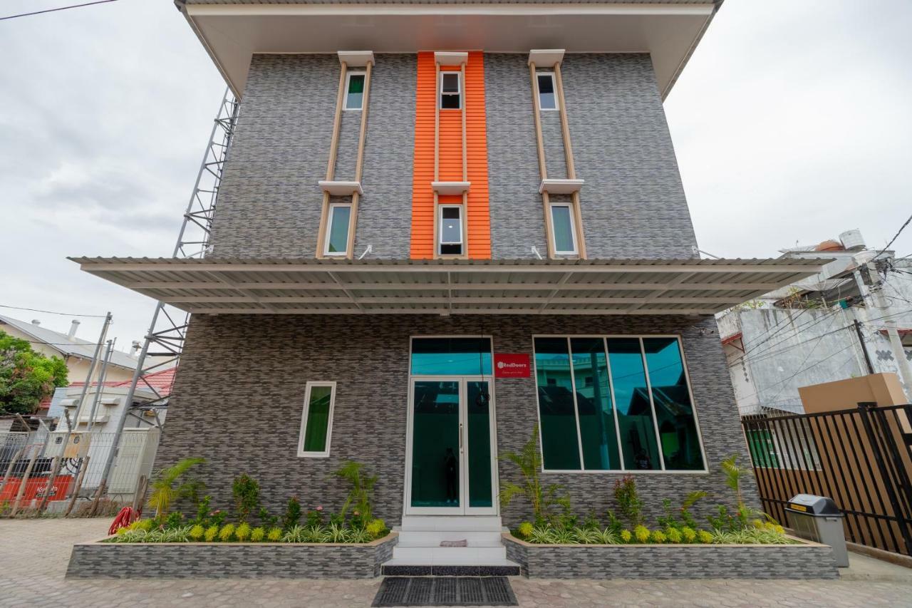 Reddoorz Syariah @ Panglima Polem Aceh Hotell Banda Aceh Exteriör bild
