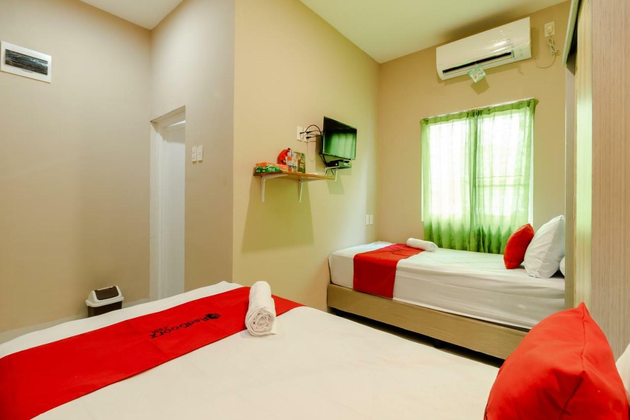 Reddoorz Syariah @ Panglima Polem Aceh Hotell Banda Aceh Exteriör bild